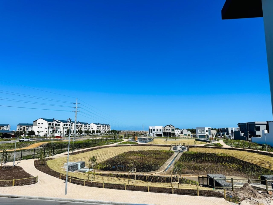 4 Bedroom Property for Sale in Sandown Western Cape